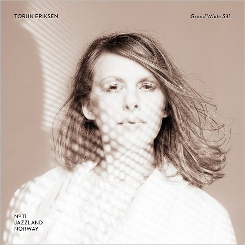Torun Eriksen - Grand White Silk