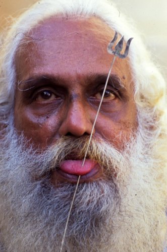 Guru Busters (1995)